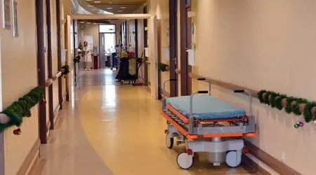 Проучване: Повечето българи искат засилен контрол в системата на здравеопазването