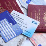 Европейска здравноосигурителна карта – какво представлява и можем ли да я ползваме вместо туристическа застраховка?