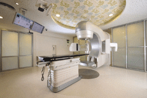 Все още нито една болница няма договор с НЗОК за лечение с новата апаратура за радиохирургия 