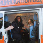 Министър Москов обеща на спешните медици