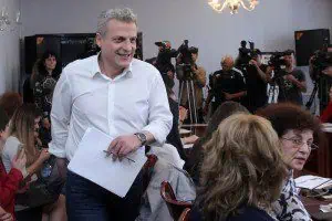 Петър Москов: Момчетата в Министерство на здравеопазването няма да клекнат!
