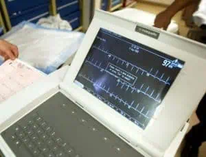 Изпращат 5 деца за лечение в европейски страни