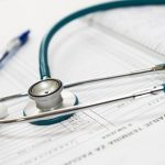 Tруд онлайн Командировки на лекари в чужбина били отчитани като "лечение на деца" според доклад на здравното министерство