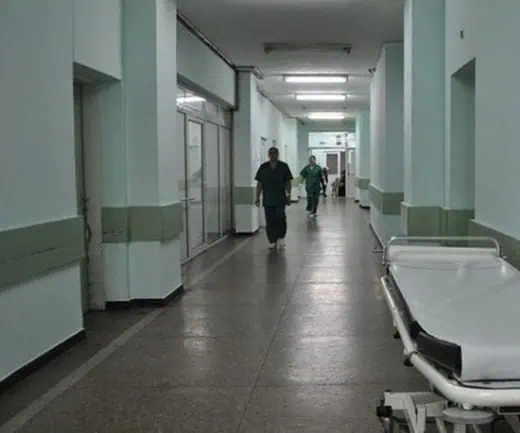 Възмездие! Лекар ще лежи пет години в затвора за смъртта на родилка и бебето й