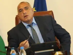 Борисов открива частна болница, тя взема милиони противно на закона