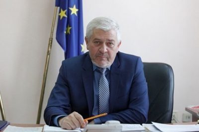 Зам.-министър демонстрира пръстовия идентификатор в УМБАЛ „Свети Георги“