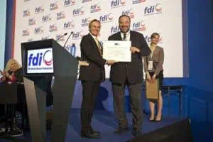 Д-р Николай Шарков