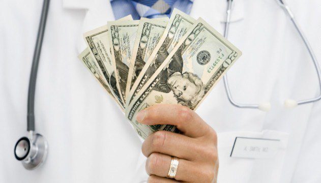 КНСБ поискаха 40% увеличение на минималните заплати в сферата на здравеопазването