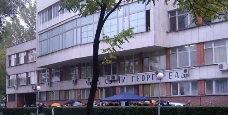 Оперират без пари емигрант, на когото в САЩ искали $40 000