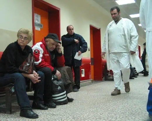 Д-р Цветан Диманов: Вместо лечение системата финансира фармацевтичните фирми