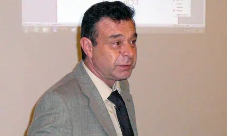 д-р Красимир Бозов