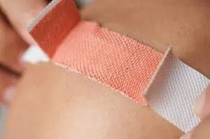 Учени разработвят лепенка, която да следи здравословното ни състояние