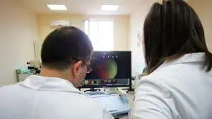 НЗОК ще сключи договор с фирмите производителки на лекарства без аналог за онкозаболявания