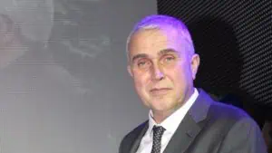 500 медици напускат България ежегодно