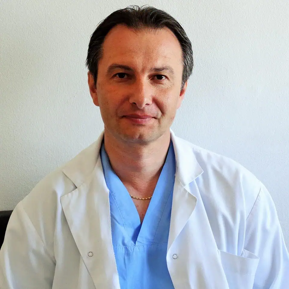 Поразени уста, ръка и говор издават инсулта Поразени уста, ръка и говор издават инсулта