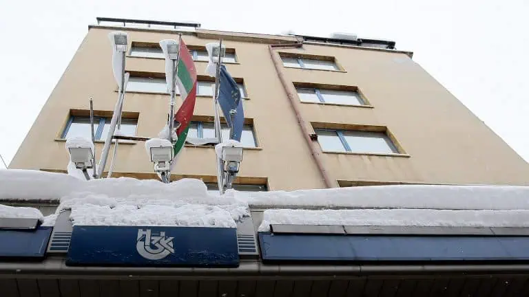 Купуването на онколекарства директно от производител обмисля НЗОК