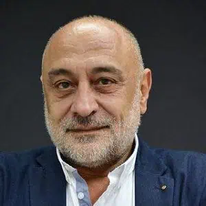 Повече дългове за болниците и орязване на заплати след скока на цените на парното и тока