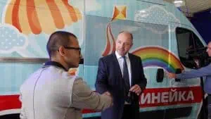 "Пирогов" получи първата си линейка за деца