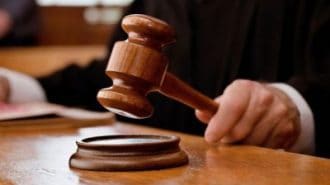 Съдът реши: МЗ и НЗОК дискриминират болните от сколиоза