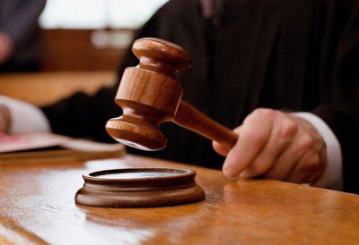 Съдът реши: МЗ и НЗОК дискриминират болните от сколиоза