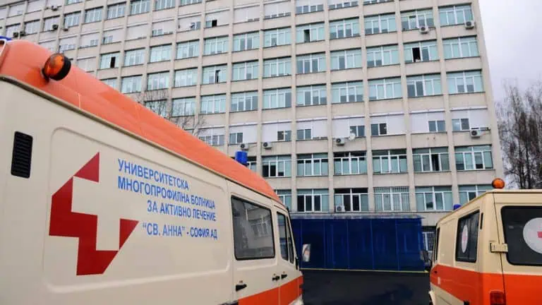 Около 70% от обажданията за спешна помощ в София не били спешни