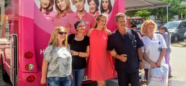 Розовият кемпер на Нана помогна на онкоболни жени и в Пловдив