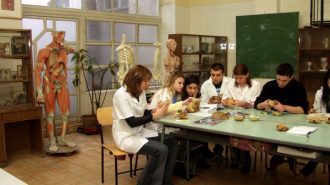 Курс по дисекция на нос със съвременни технологии ще преминат студенти на МУ - Пловдив