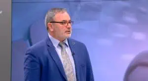 Д-р Ангел Кунчев: Ограничете максимално контактите тази седмица