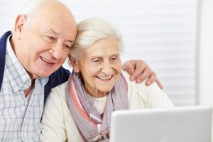 Въвеждаме виртуален асистент за активно стареене