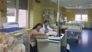 Пирогов приема деца с усложнения от грип от цялата страна