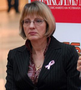 Проф. Валерианова, завеждаща Националния раков регистър: Рязко отслабване подсказва да се изледваме за рак