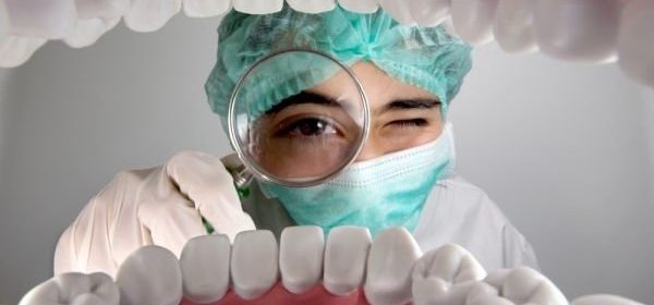 Зъболекари искат неизползваните пломби да остават за догодина