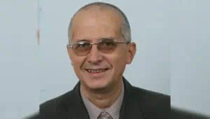 Д-р Веселин Люцканов, д.м.: Всяка херния, оставена без лечение, расте и е рискова за пациента
