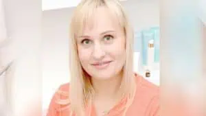 Д-р Олеся Велинова: От гледна точка на дерматологията жената е млада до 20 години