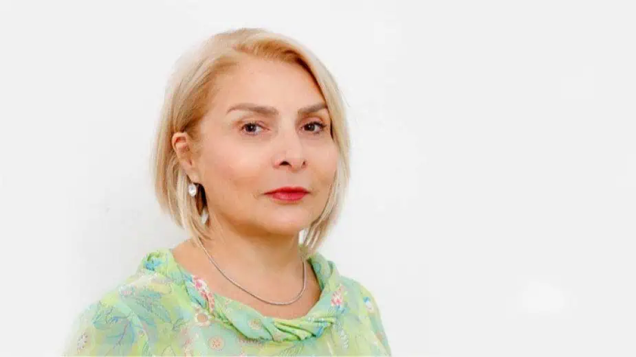 Д-р Гергана Коларова Д-р Гергана Коларова