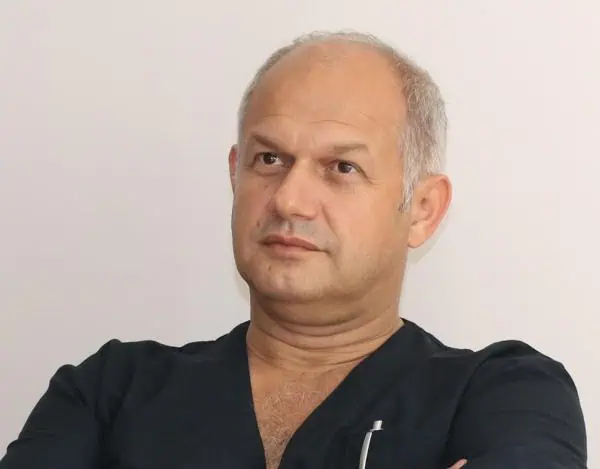 Доц. Валентин Василев