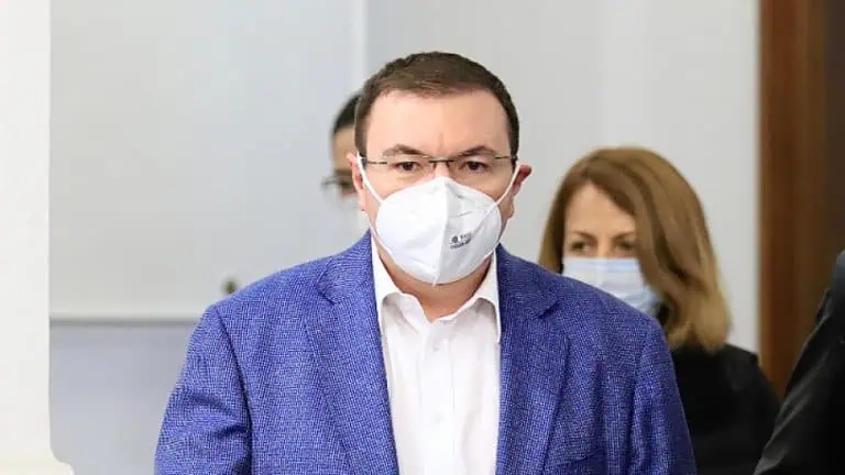 Костадин Ангелов