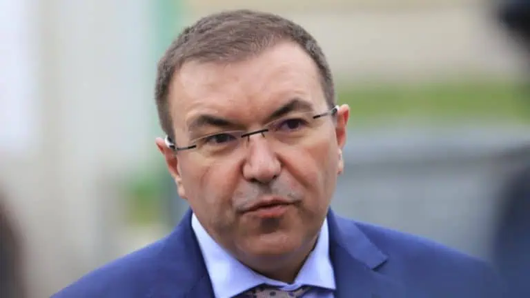 Костадин Ангелов