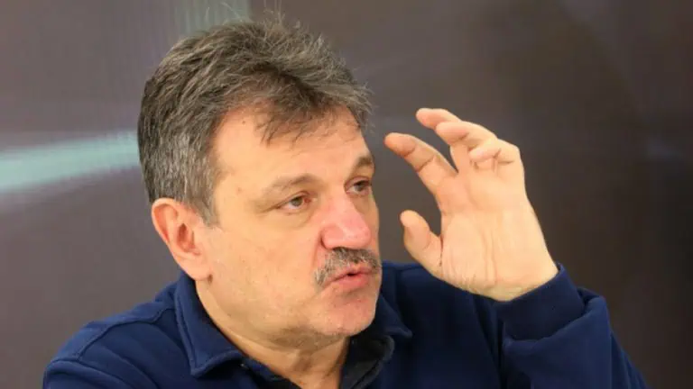 Д-р Александър Симидчиев