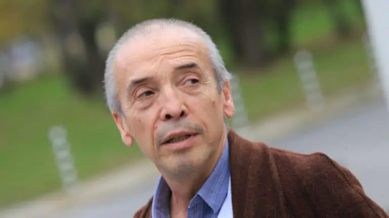 Доц. Атанас Мангъров