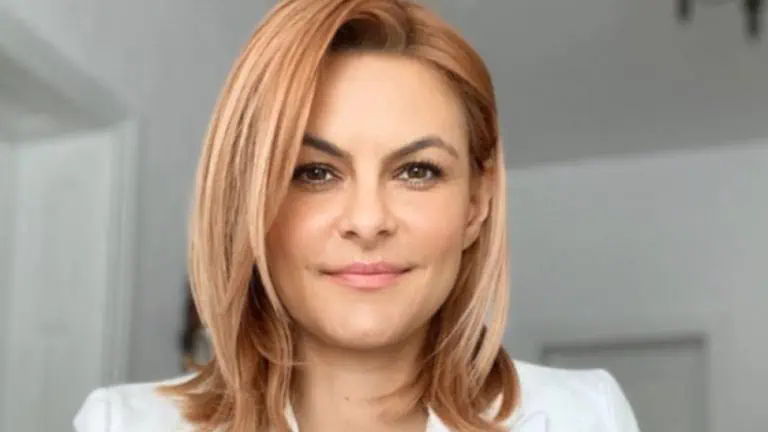 д-р Христиана Бацелова