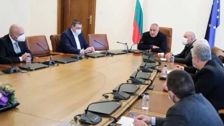 Министър Ангелов