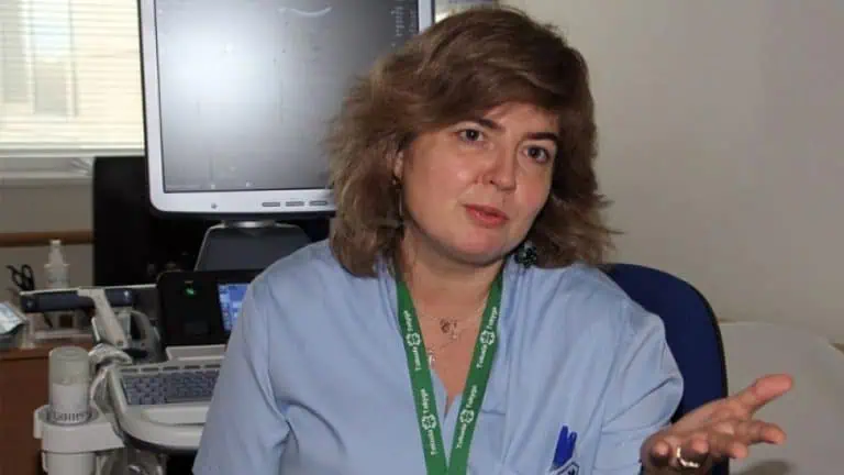 Д-р Анелия Дечева