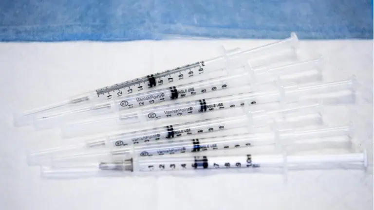 прекаралите Covid-19