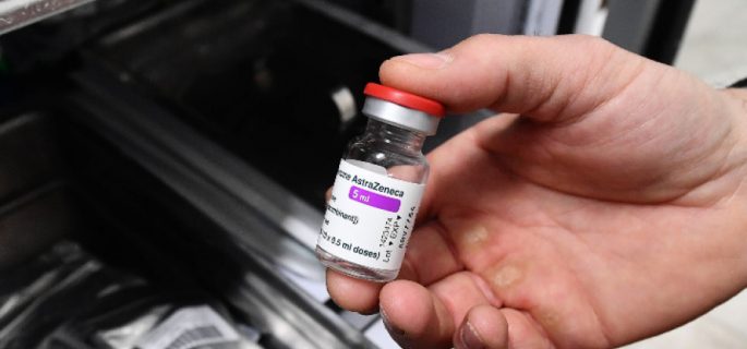 ваксината на „Астра Зенека“