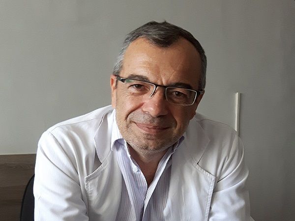 Д-р Даниел Петков