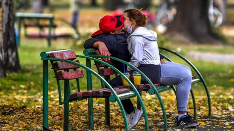 За по-младите и лекарите позволяват