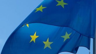 спора между ЕС и AstraZeneca