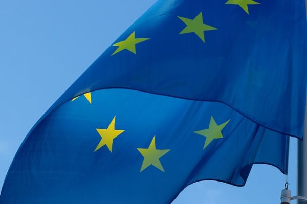 спора между ЕС и AstraZeneca