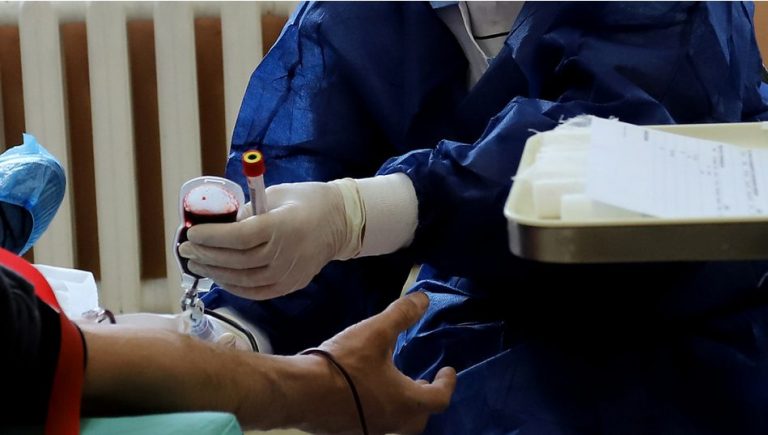 Кабинетът отпусна 1,5 млн. лв. за тестове на дарена кръв